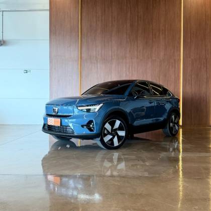 VOLVO C40 P8 RECHARGE TWIN ELECTRIC ULTIMATE AWD